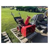 Ariens ST824 24in Snow Blower