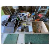Cordless Drills and Drill Bits