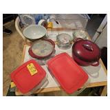 11pcs Pyrex & Cast Iron Pot