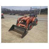 Kubota B7100 Tractor