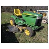 John Deere GT235
