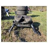 Ford Factory 5th Wheel Hitch