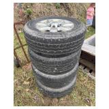 4 Goodyear Wrangler 18in w/ Aluminum Rims