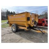 Kuhn 3130 Reel Auggie Wagon