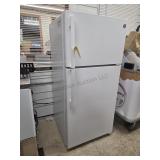 GE  Refrigerator
