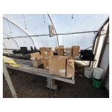 Plastic Gardening Pots and Flats