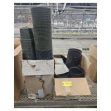 500+ 7.5in Black/Green Planting Pots