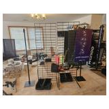 4 Displays Racks with Bracket Holders