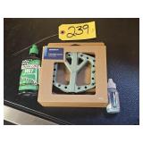 New Giant Pinner Elite Green Pedals w/ Bike Lube