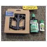 New Giant Pinner Elite Black Pedals and Bike Lube