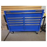 Yukon 9 Drawer Mobile Workbench