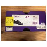 Womanï¿½s Size 10 Giant Regalo Shoes