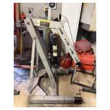 Larin 2 Ton Pneumatic Engine Hoist