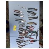 Pliers lot