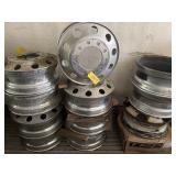 4 22.5 in aluminum wheels