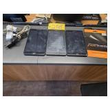 3 Samsung SM-T380 Tablets