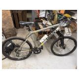 Giant 8 Speed XCM V2 100 Bicycle