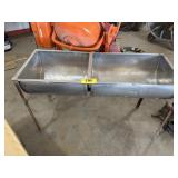 Stainless steal 2 bay sink