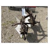 2 bottom plow Herry Ferguson