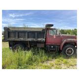 1988 Ford F800