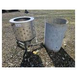 Yardbird Chicken Plucker w/ Scolding Tank