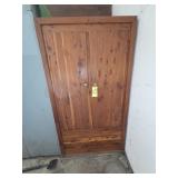 Cedar Master Clothes Closet