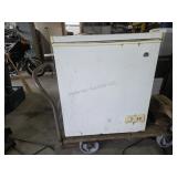 Igloo 5.1 Cu. Ft. Chest Freezer