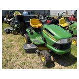 2007 John Deere LA100 Lawn Mower