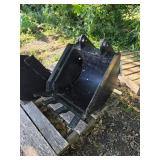 16' BM195 Bucket