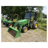 2015 John Deere 2032R Compact Tractor