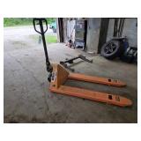 Haul-Master 2.5 Ton Pallet Jack