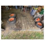 Kubota B7100D Turf Tires and Tire Chains