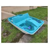 Sun Dolphin 5 Seat Paddle Boat
