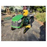 John Deere D140