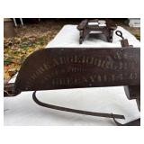 Moore Argerbright Hand Planter