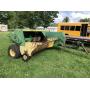 John Deere 347 Baler