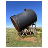Oil tank on stand