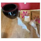 Large Ceramic Planter, Flamingo Garden Spinner