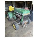 John Deere 212 Lawn Tractor