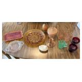 Misc. Colored Glassware, Small Hen on a Nest