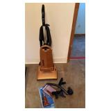 Simplicity Vacuum w/ Bags & Attachments