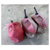 3 Gas Cans