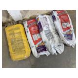 4 Bags of Self Leveler