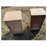 2 Small Feeders