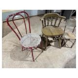 2 Chairs, 1 Childï¿½s Chair
