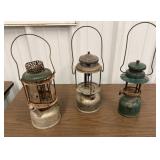 2 Coleman Lanterns, 1 Lantern