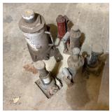 6+/- Bottle Jacks