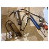 3 Grease Can, 3 Grease Guns