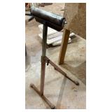 Adjustable Roller Stand