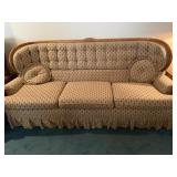 Vintage Traditional Style Cloth Sofa
